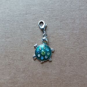 🌷 Charmalong By Bead Landing Turtle Charm / Stitch Marker 🐢
